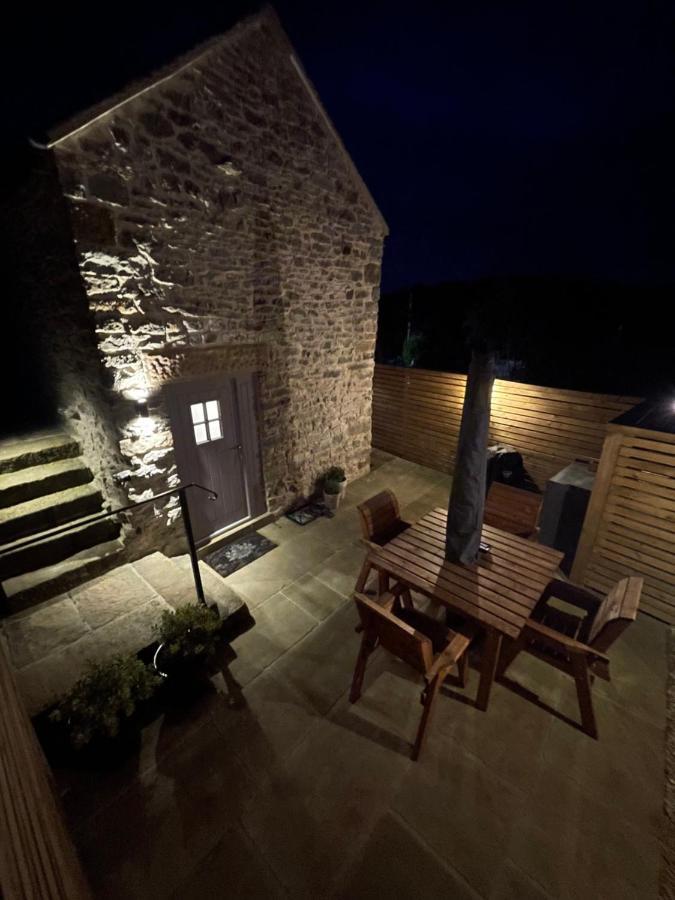 Church Barn - Private Barn Perfect For 2 Guests Stunning Location Bakewell
