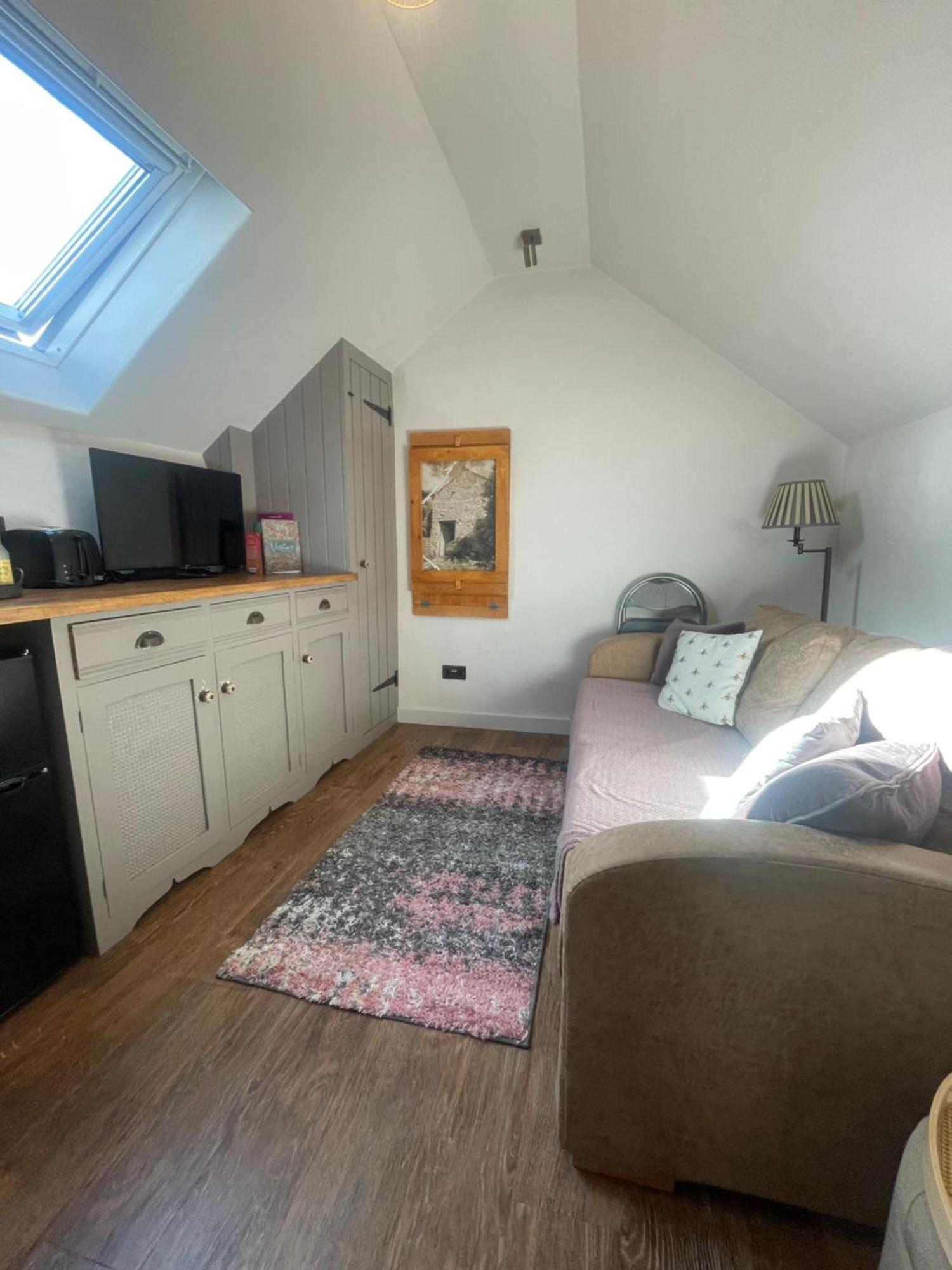 Church Barn - Private Barn Perfect For 2 Guests Stunning Location